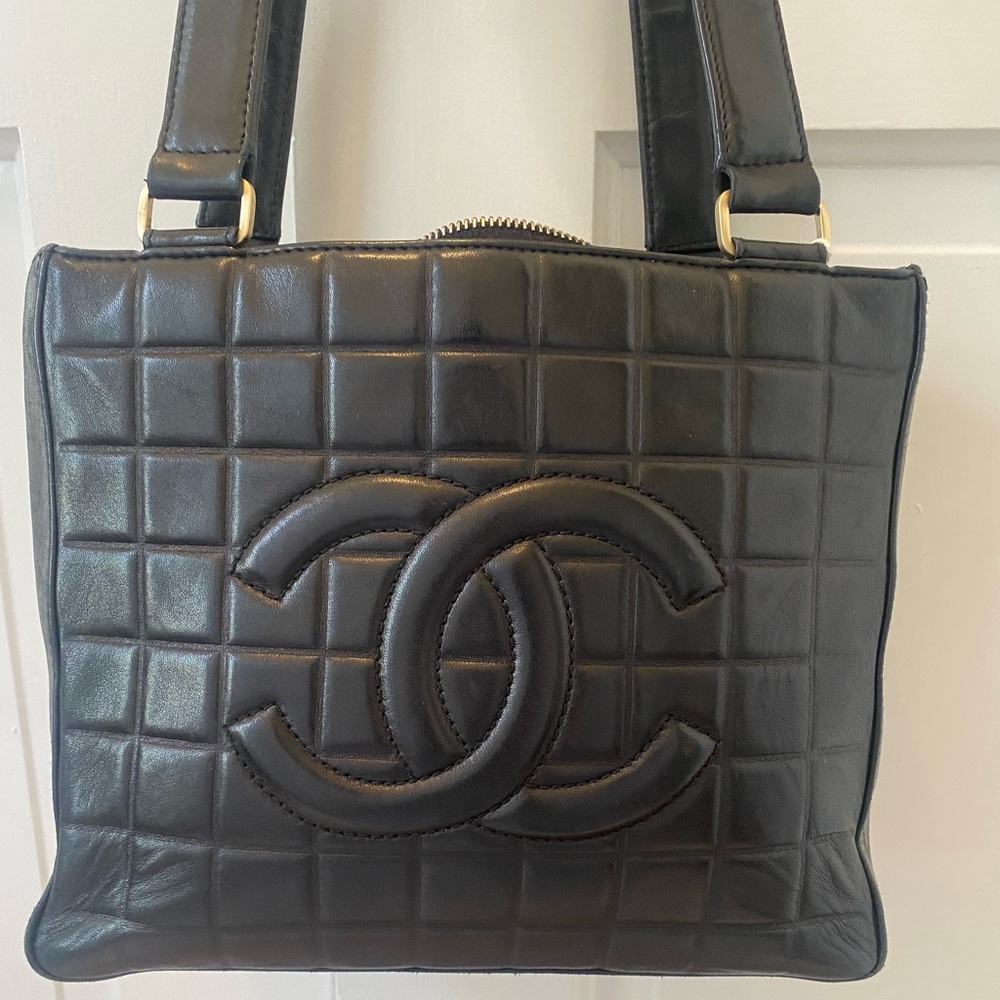 Authentic Chanel Chocolate Bar Petit Shopping  Tote - Black Lambskin